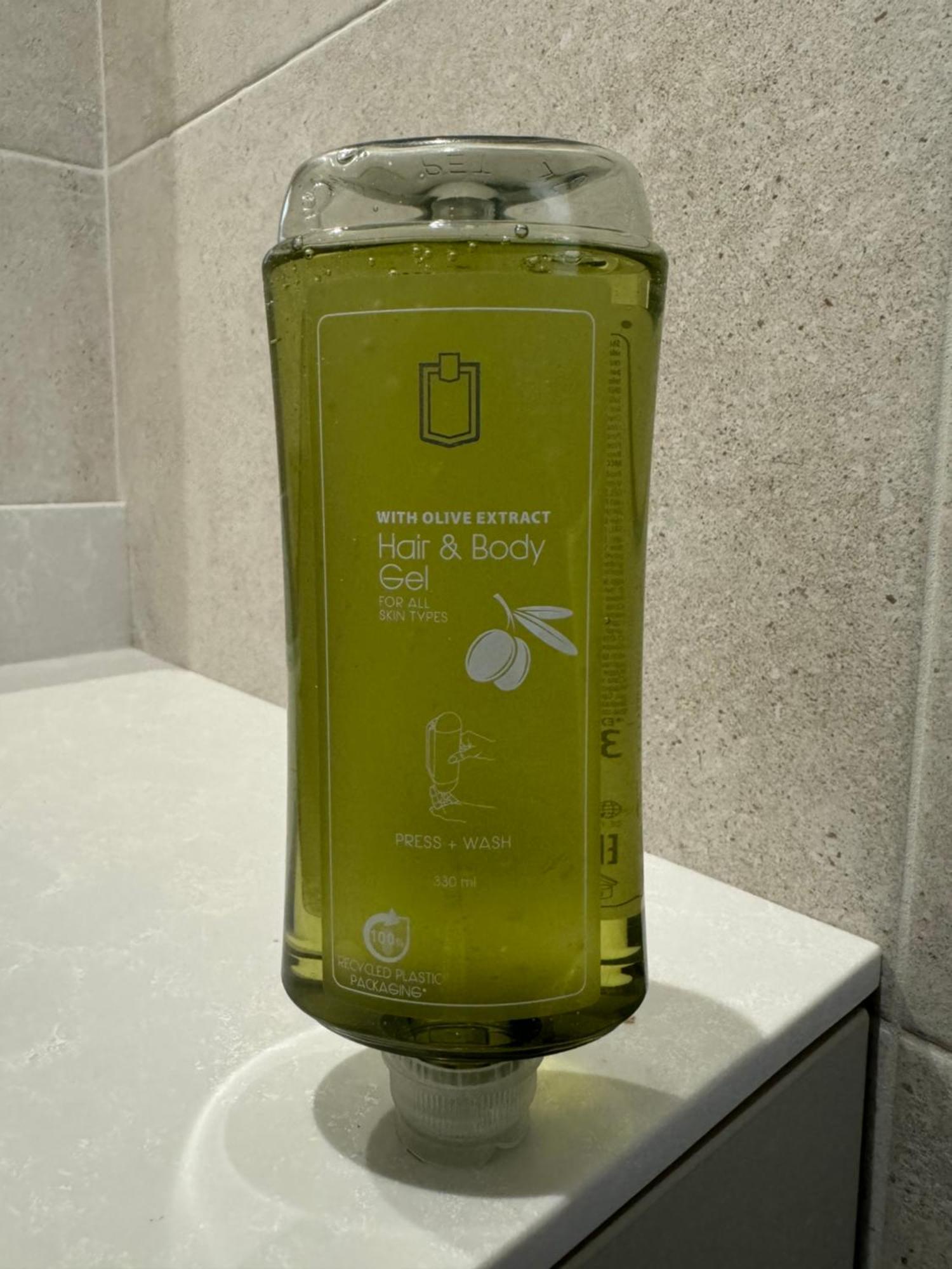 Chambre Privee Climatisee Avec Salle De Bains Partagee-Le Sapin Genay (Rhone) Luaran gambar