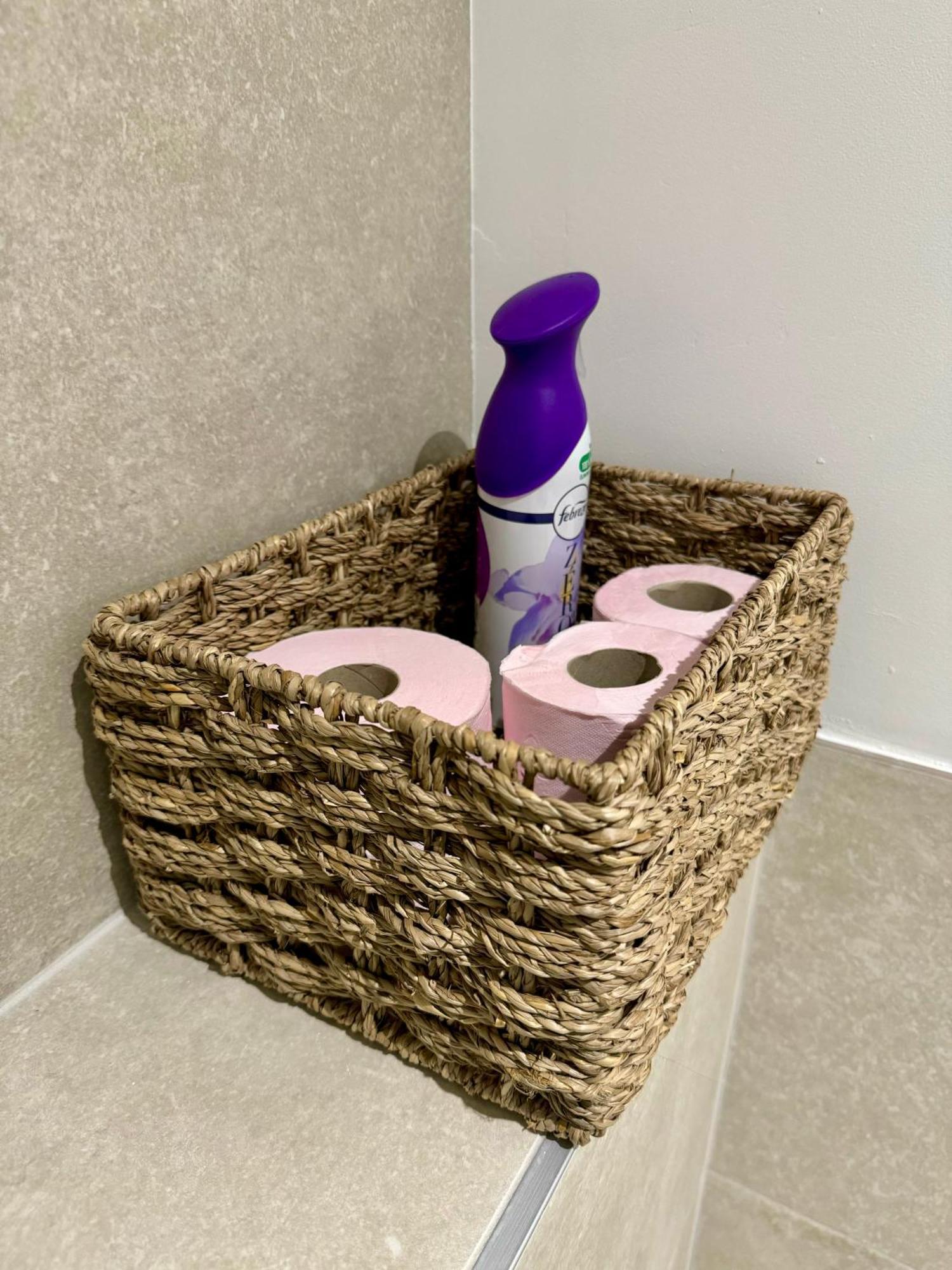 Chambre Privee Climatisee Avec Salle De Bains Partagee-Le Sapin Genay (Rhone) Luaran gambar