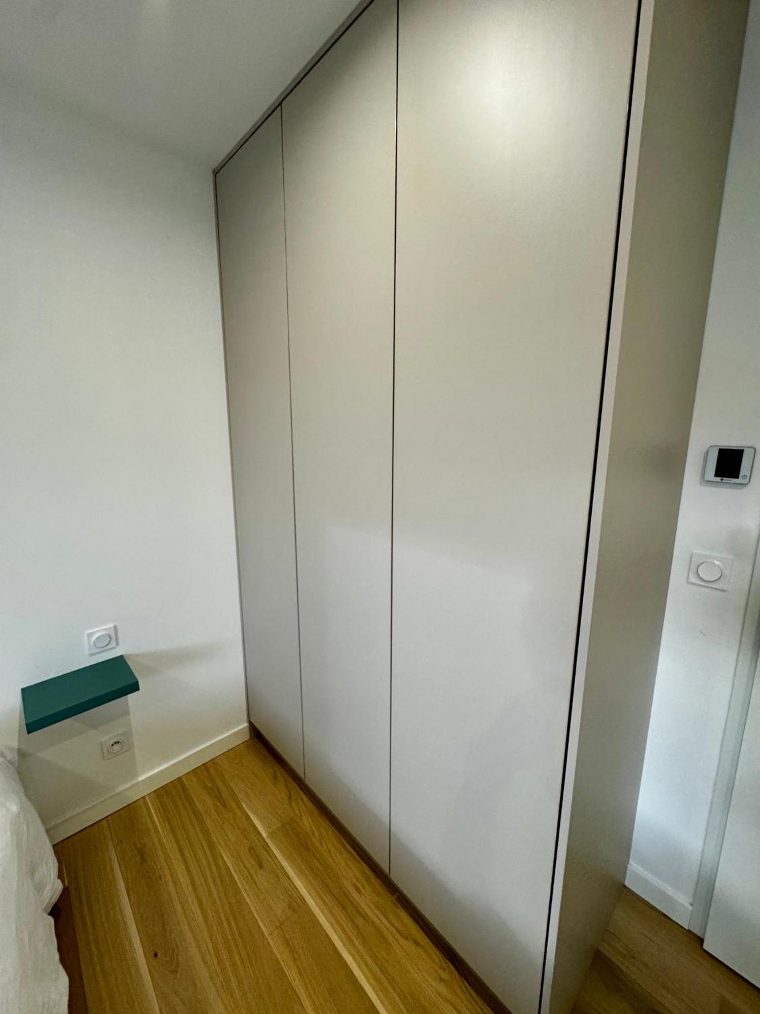 Chambre Privee Climatisee Avec Salle De Bains Partagee-Le Sapin Genay (Rhone) Luaran gambar